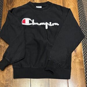 Champion Men's Black and Red Crewneck Sweater
